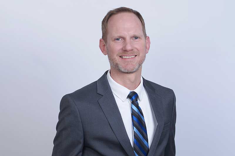Dustin-Brown-Headshot-featured